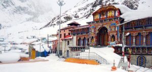 Badrinath Dham Snowfall