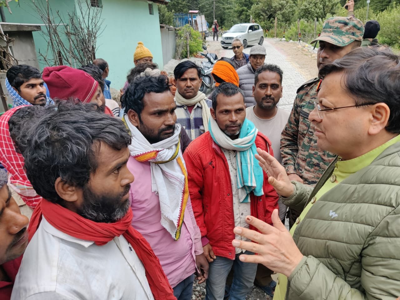 केंद्र और राज्य सरकार ने राहत- बचाव अभियान में झोंकी ताकत